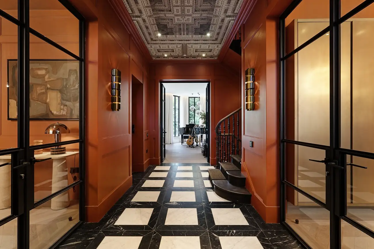 Open-plan living space, Addison Crescent