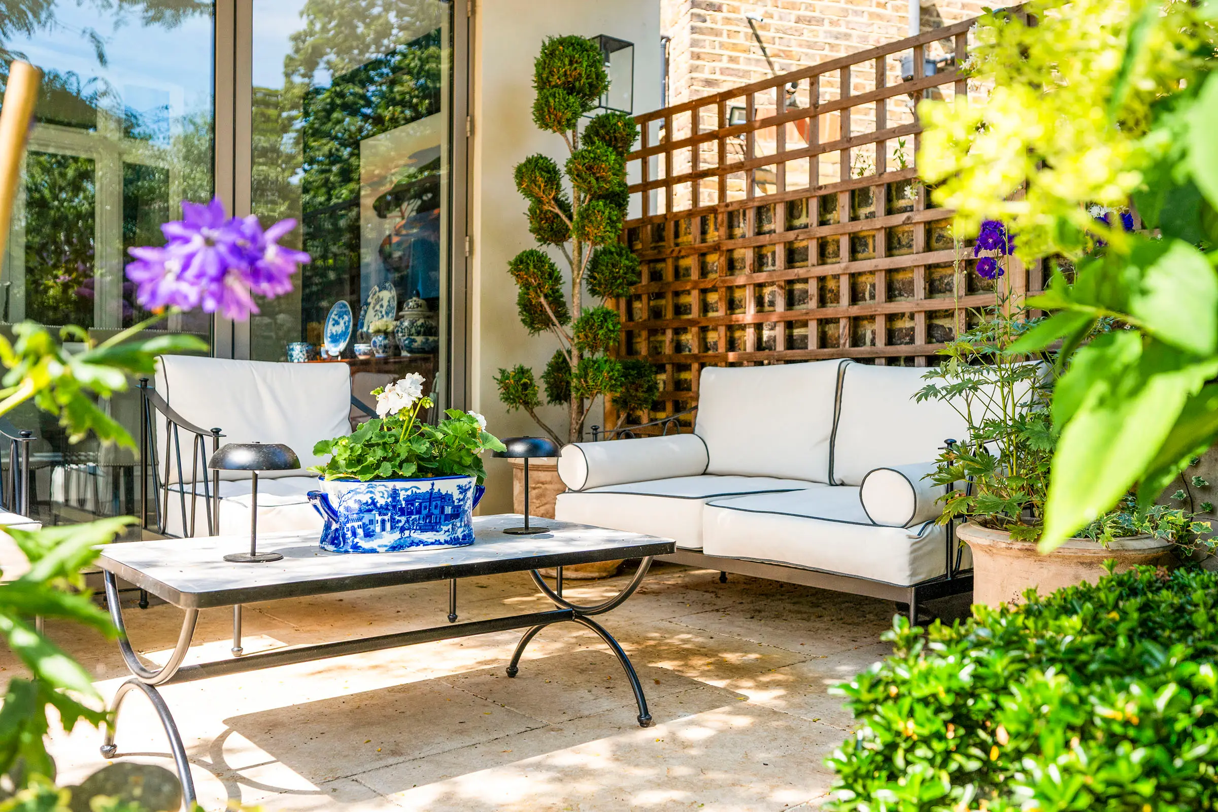 Photography, Culmington Road, image 22 of 29